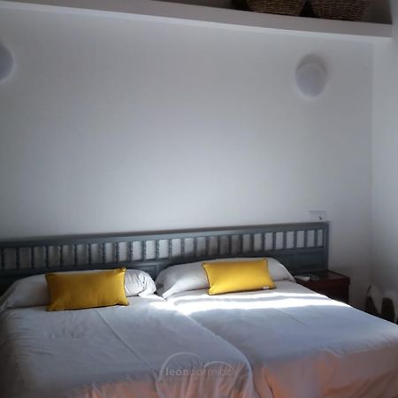 Leon Dormido Rooms & Apartments Polop Exteriör bild