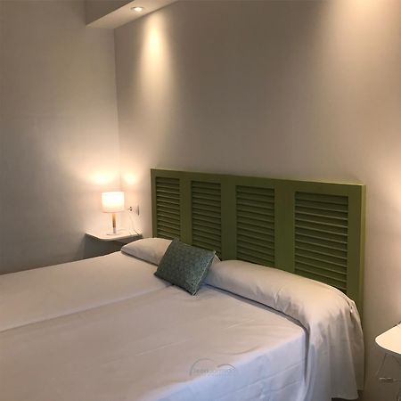 Leon Dormido Rooms & Apartments Polop Exteriör bild
